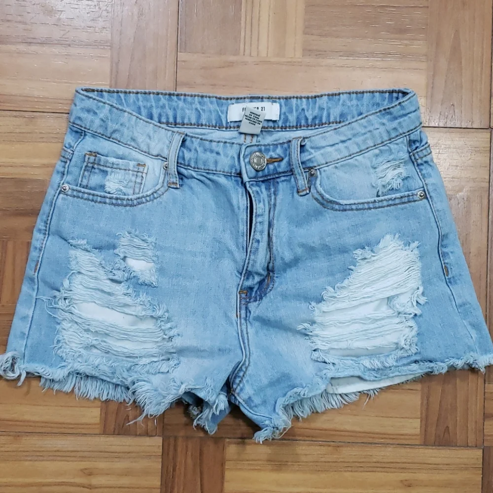 FOREVER 21 denim shorts